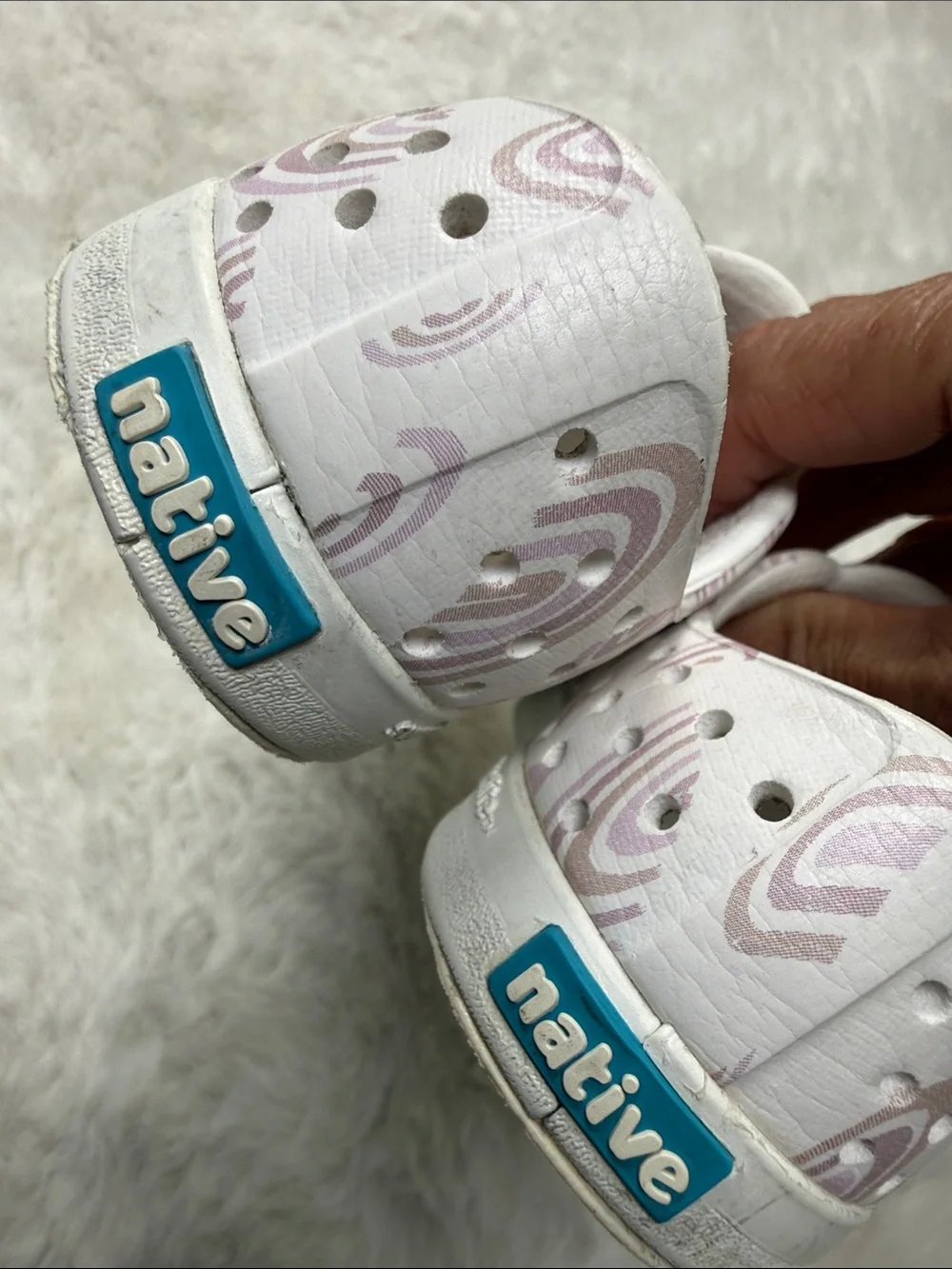 Native Jefferson Sugarlite Slip-On Water Shoes C5 Toddler Child Pink Rainbow